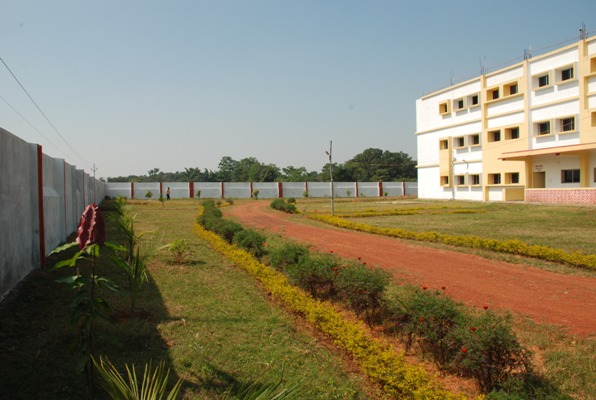 Building Ground of Bharathi College of Education